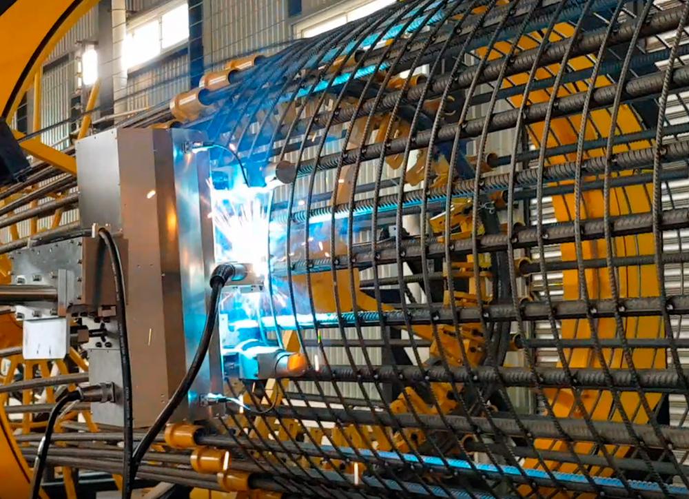 Показываем процесс сварки и плетения каркаса станком SGH (ВИДЕО)